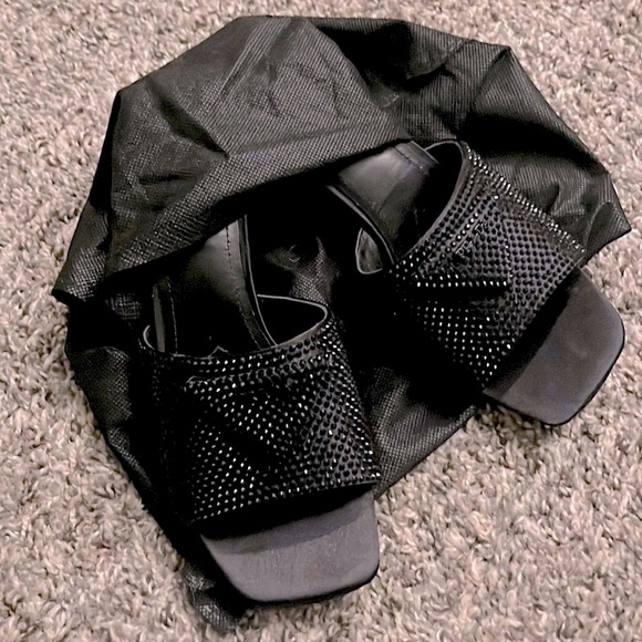 BLACK BLING MULES - Picture 3 of 4